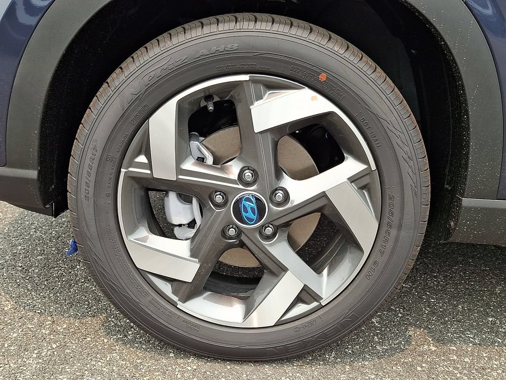 New 2026 Hyundai Venue SEL FWD image 5
