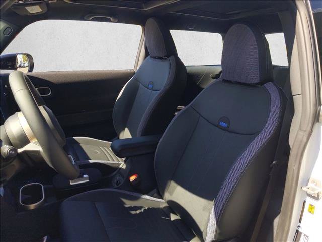 New 2027 MINI Cooper 2-Door Hardtop FWD image 4