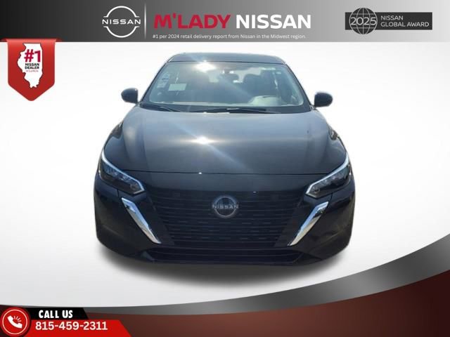 New 2025 Nissan Sentra SV image 2