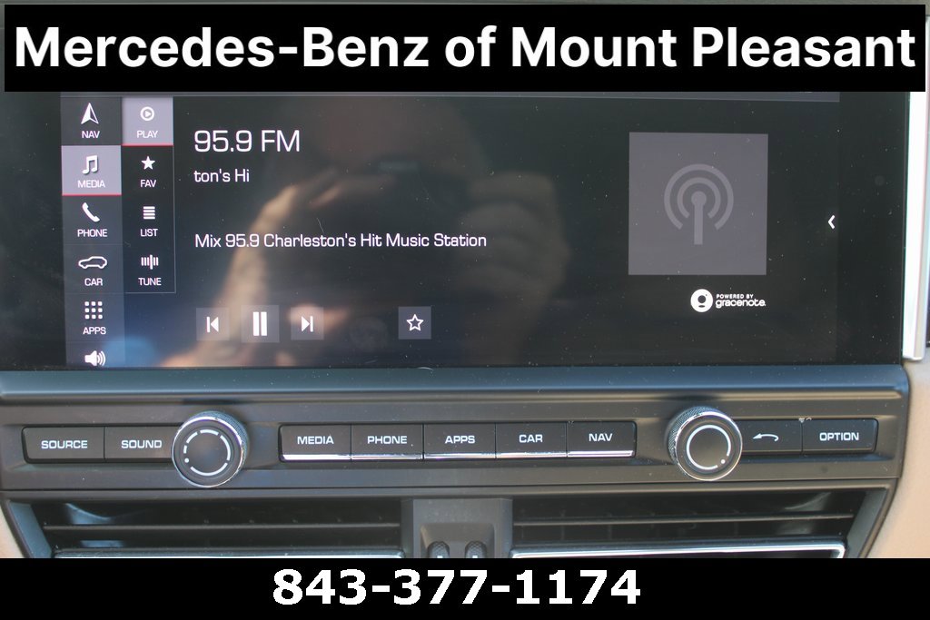 Used 2021 Porsche Macan image 45