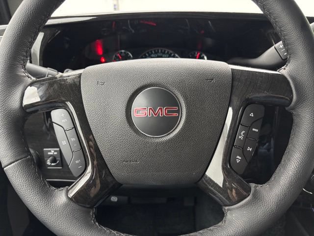 New 2026 GMC Savana 2500 Extended w/ Driver Convenience Package RWD image 32