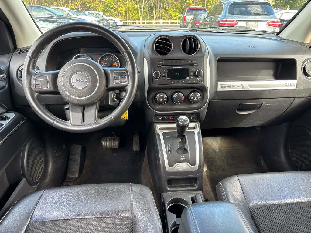 Used 2014 Jeep Compass Latitude w/ All Weather Capability Group image 11