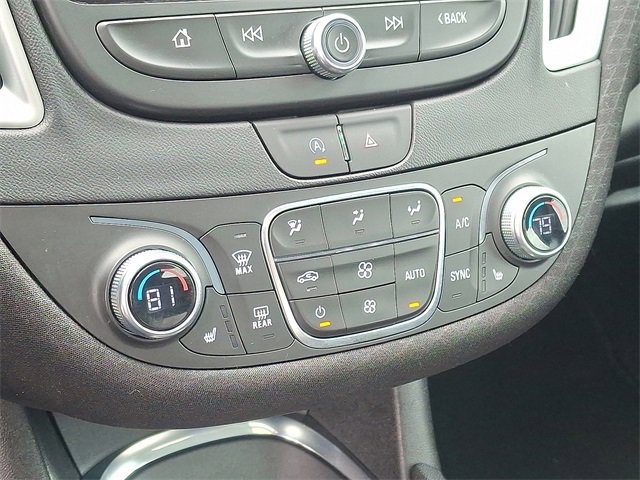 Used 2024 Chevrolet Malibu LT image 16