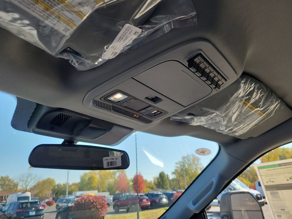 New 2026 Ford F350 XL w/ XL Chrome Package image 32