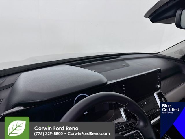 Used 2023 Kia Sorento SX image 11