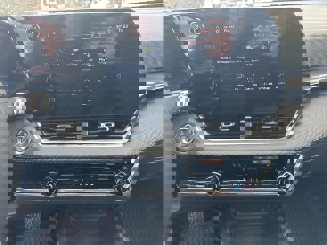 New 2026 Chevrolet Equinox LT w/ Safety and Technology Package image 18