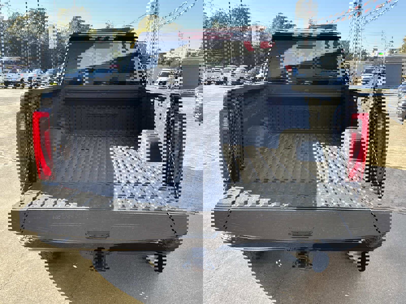 Used 2024 GMC Sierra 2500 Denali w/ Denali Reserve Package image 11