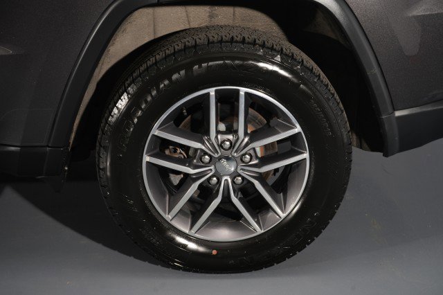 Used 2018 Jeep Grand Cherokee Limited AWD/4WD image 46