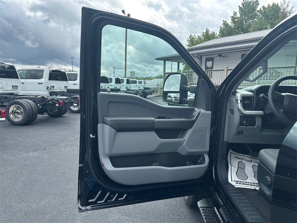 New 2026 Ford F250 XL w/ STX Appearance Package image 16