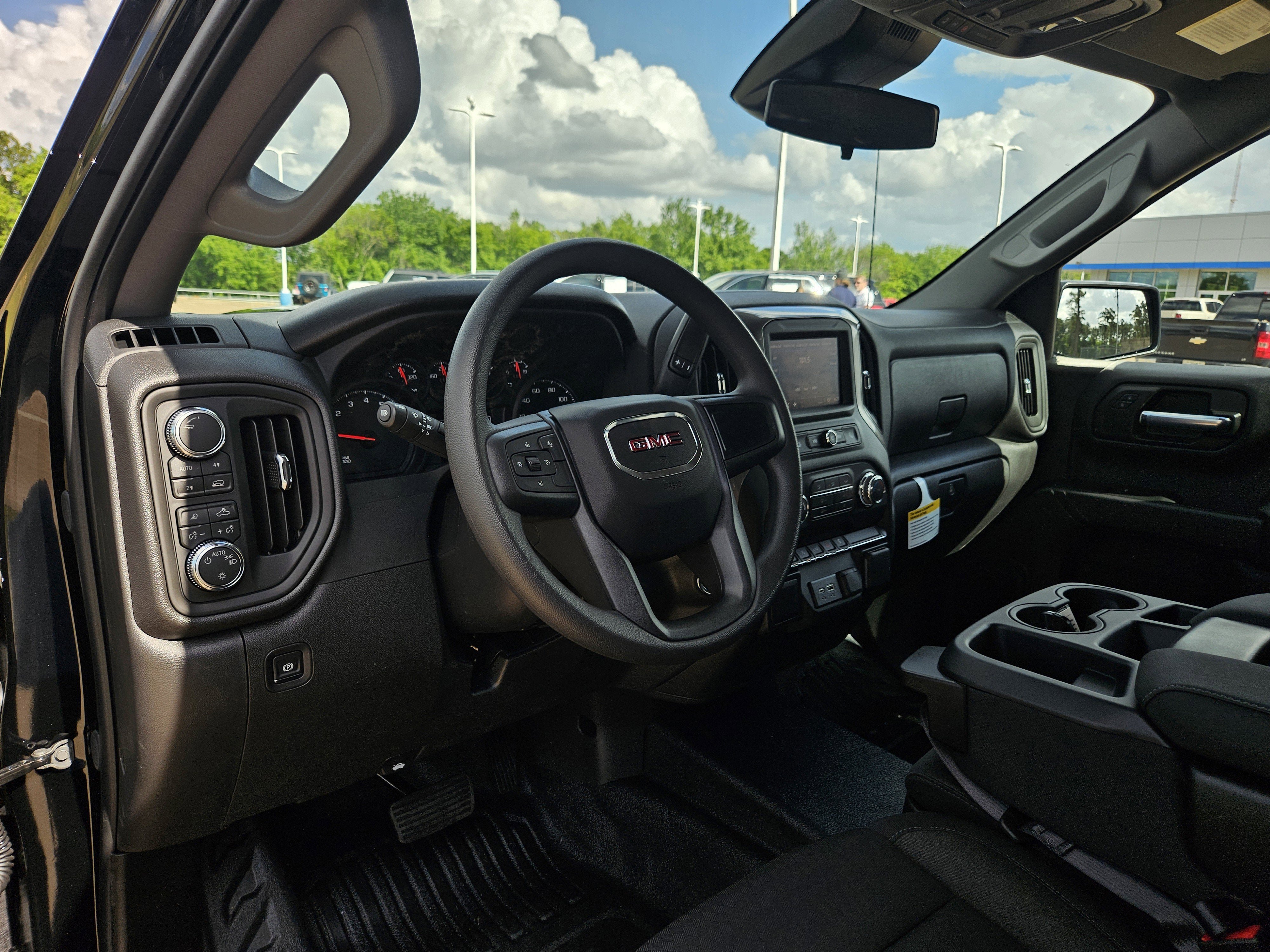 New 2026 GMC Sierra 1500 Pro w/ Pro Value Package AWD/4WD image 10
