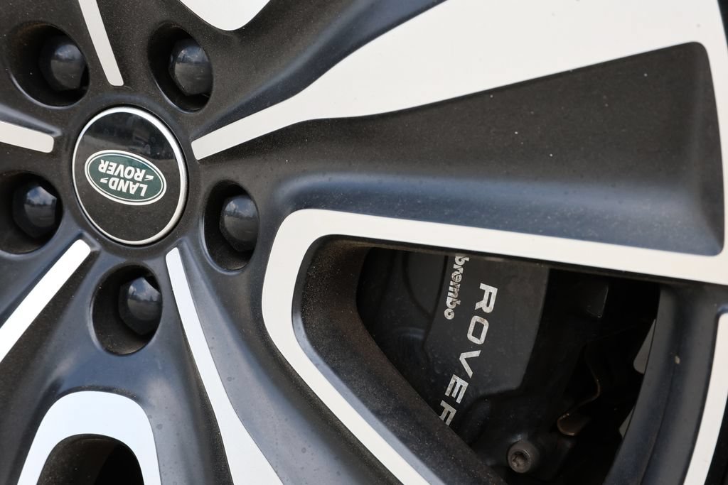 Certified 2024 Land Rover Range Rover SE AWD/4WD image 7
