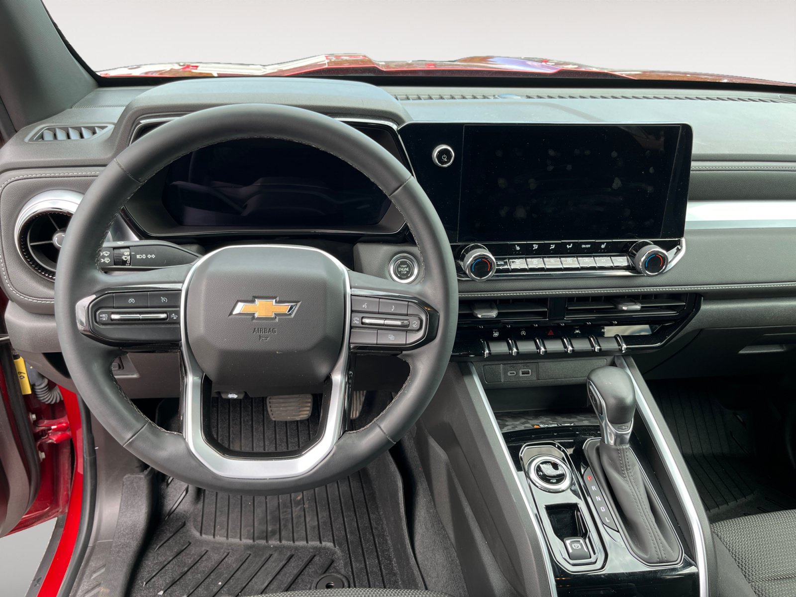 Certified 2023 Chevrolet Colorado LT w/ LT Convenience Package II AWD/4WD image 10