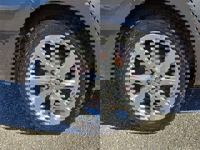 Used 2012 Toyota Prius C Four w/ Alloy Wheel Pkg image 12