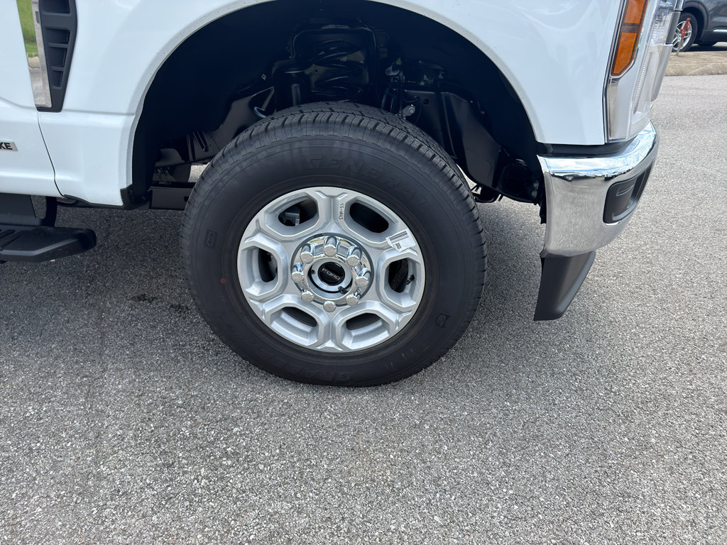 New 2026 Ford F250 XLT AWD/4WD image 30