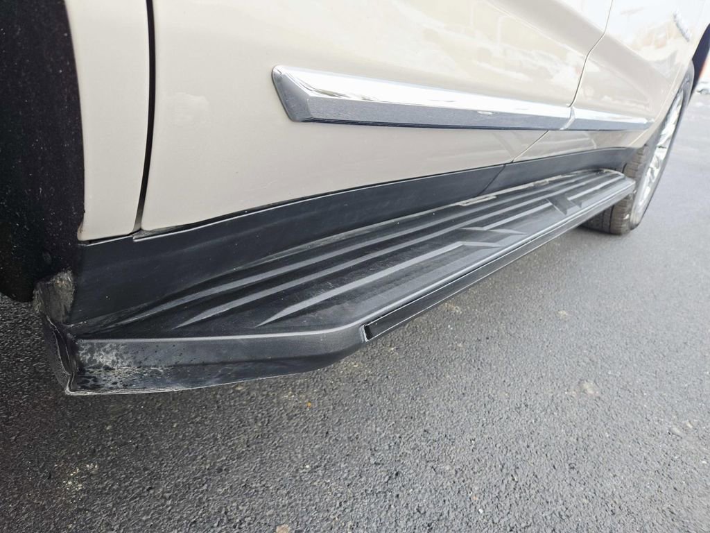 Used 2021 GMC Yukon SLT w/ SLT Luxury Plus Package image 20