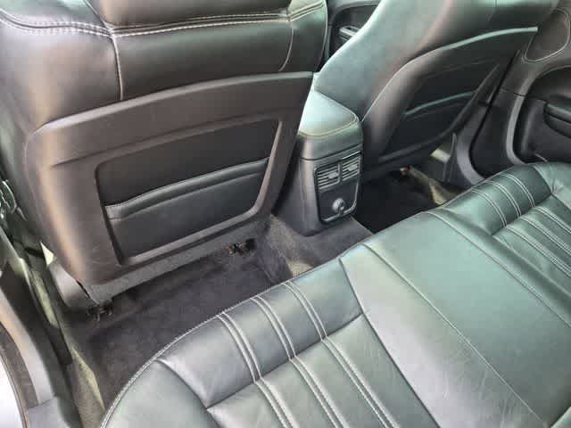 Used 2014 Chrysler 300 S AWD/4WD image 17
