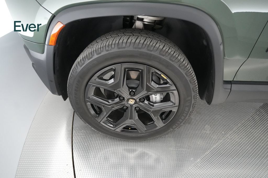 Used 2023 Rivian R1T Adventure Dual AWD/4WD image 19