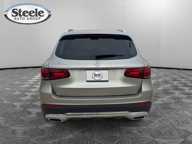 Used 2022 Mercedes-Benz GLC 300 image 4