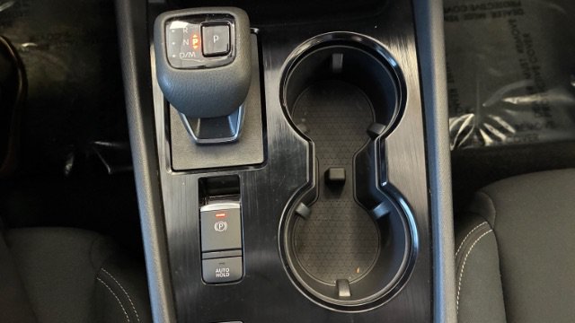 Used 2025 Nissan Rogue S FWD image 24