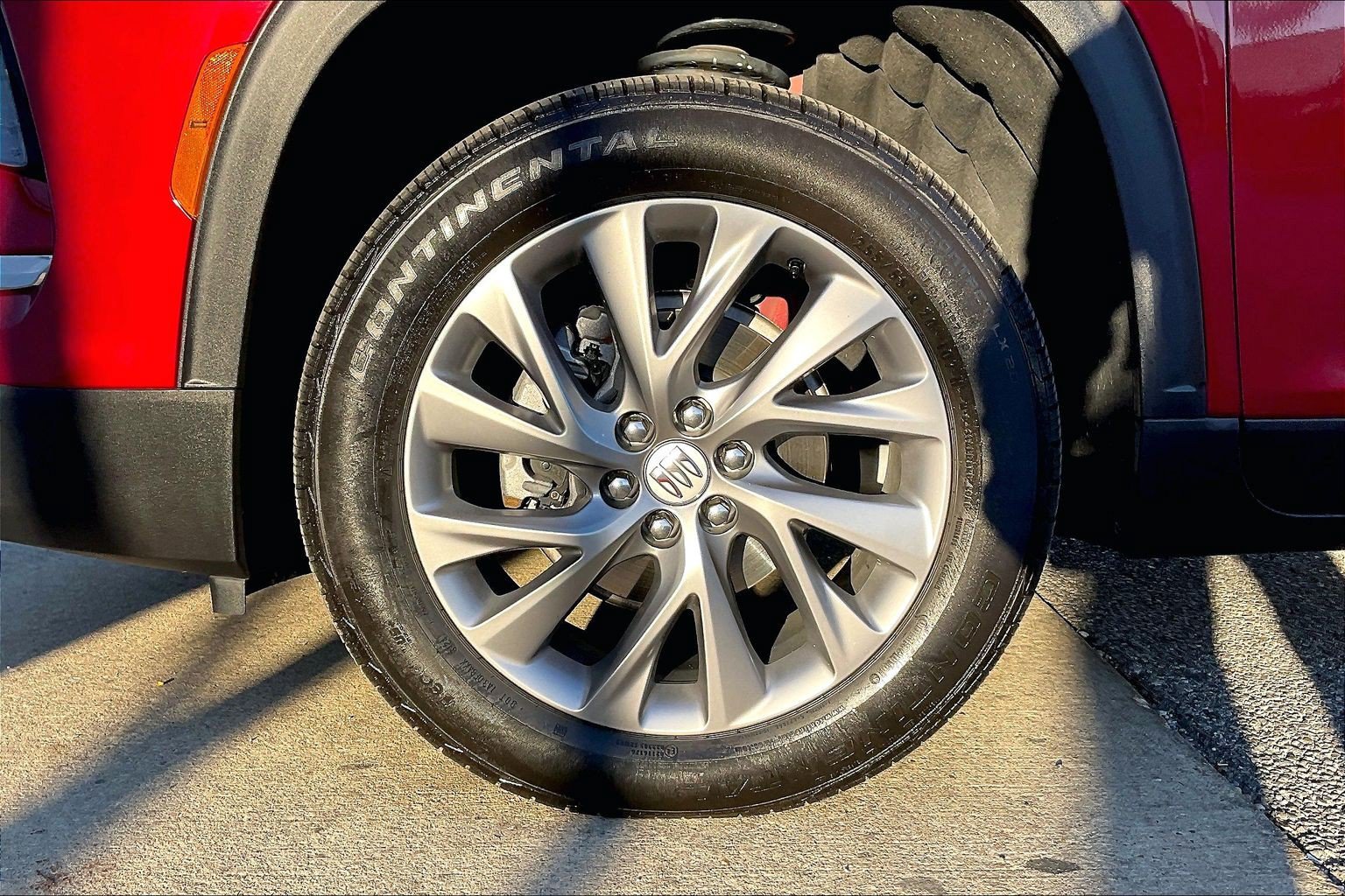 Used 2025 Buick Enclave Preferred FWD image 11