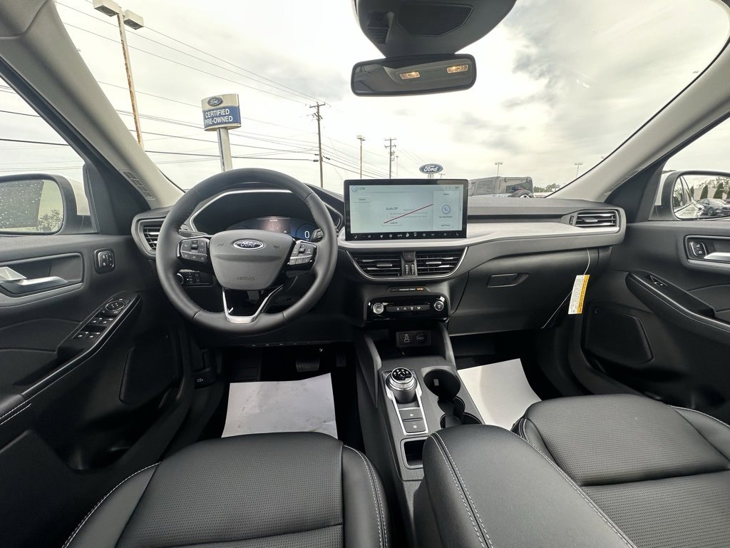 New 2026 Ford Escape Platinum image 15