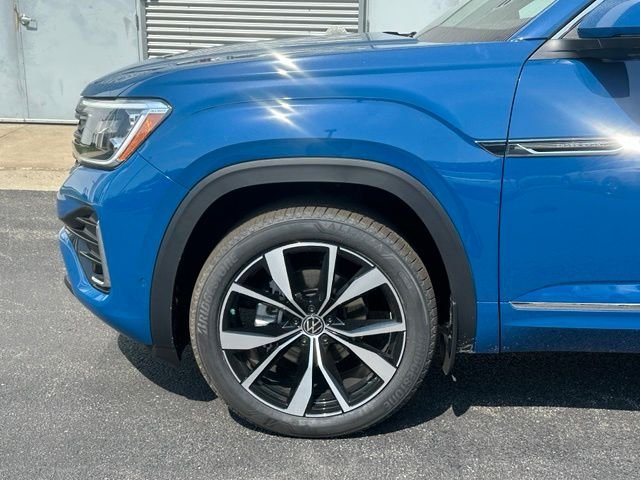 New 2026 Volkswagen Atlas Cross Sport SEL Premium R-Line AWD/4WD image 7