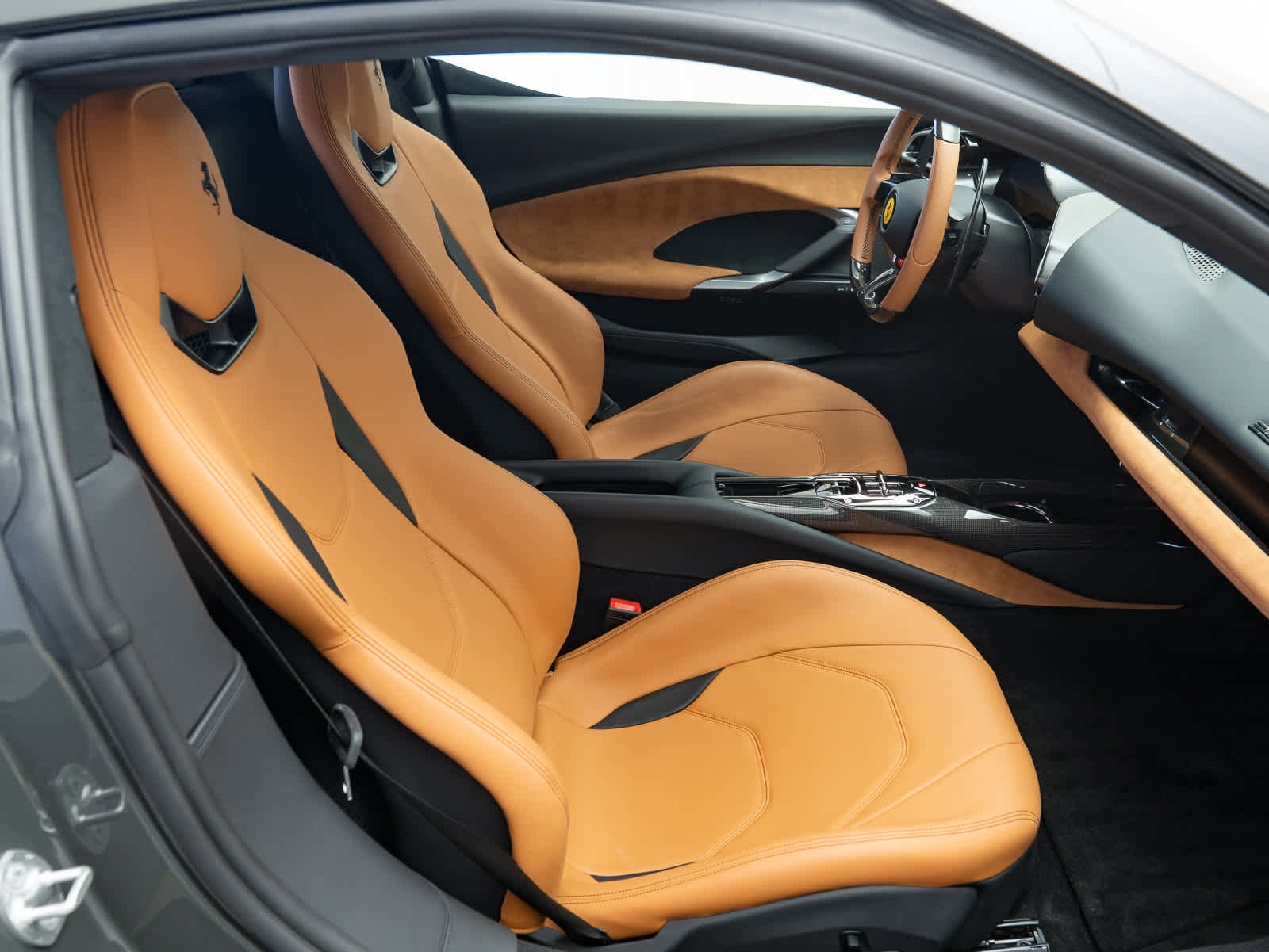 Used 2023 Ferrari 296 GTB image 10