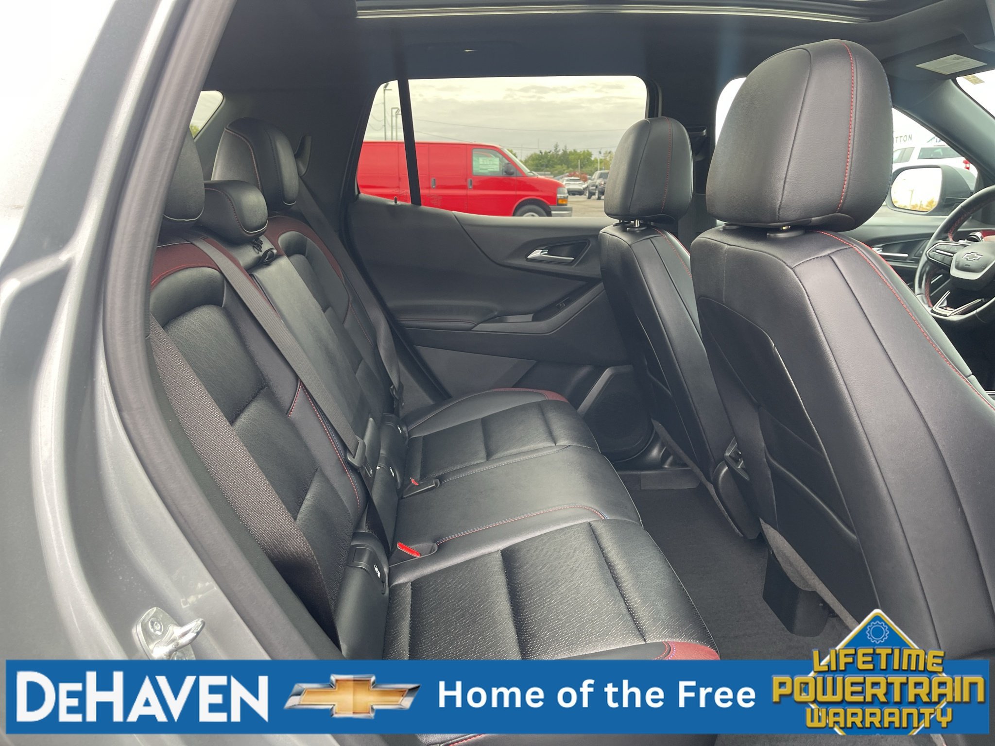Used 2025 Chevrolet Equinox RS w/ Safety and Technology Package AWD/4WD image 27