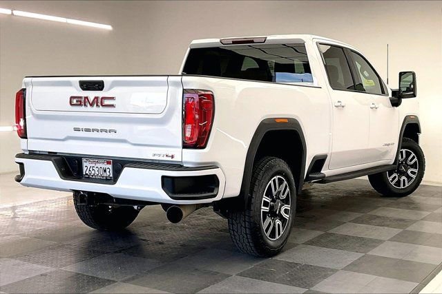Used 2022 GMC Sierra 2500 AT4 image 13