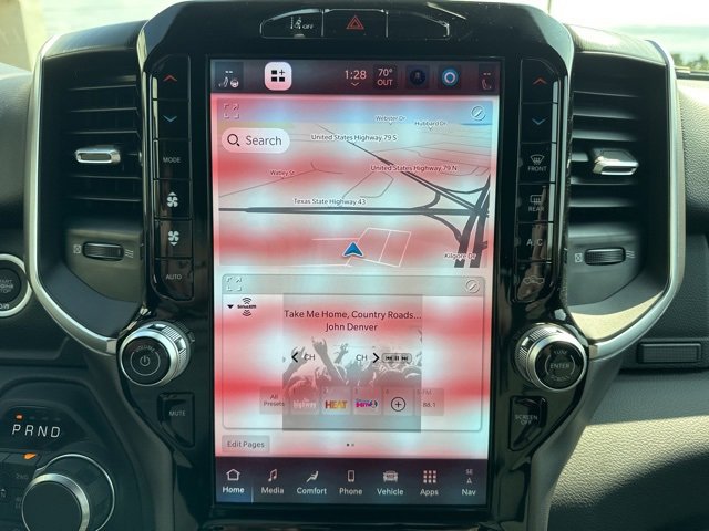 New 2026 RAM 1500 4x4 Crew Cab image 15