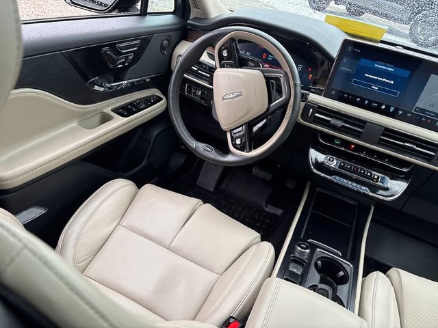 Used 2025 Lincoln Corsair Reserve w/ Equipment Group 202A image 19