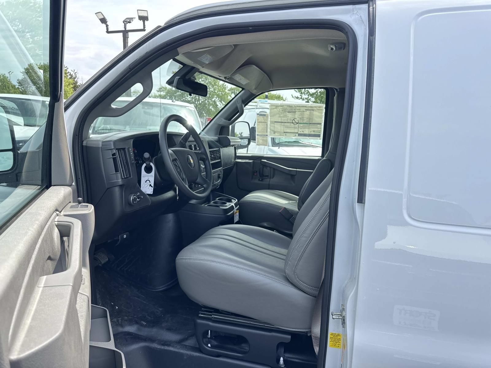 New 2025 Chevrolet Express 2500 w/ Driver Convenience Package RWD image 18