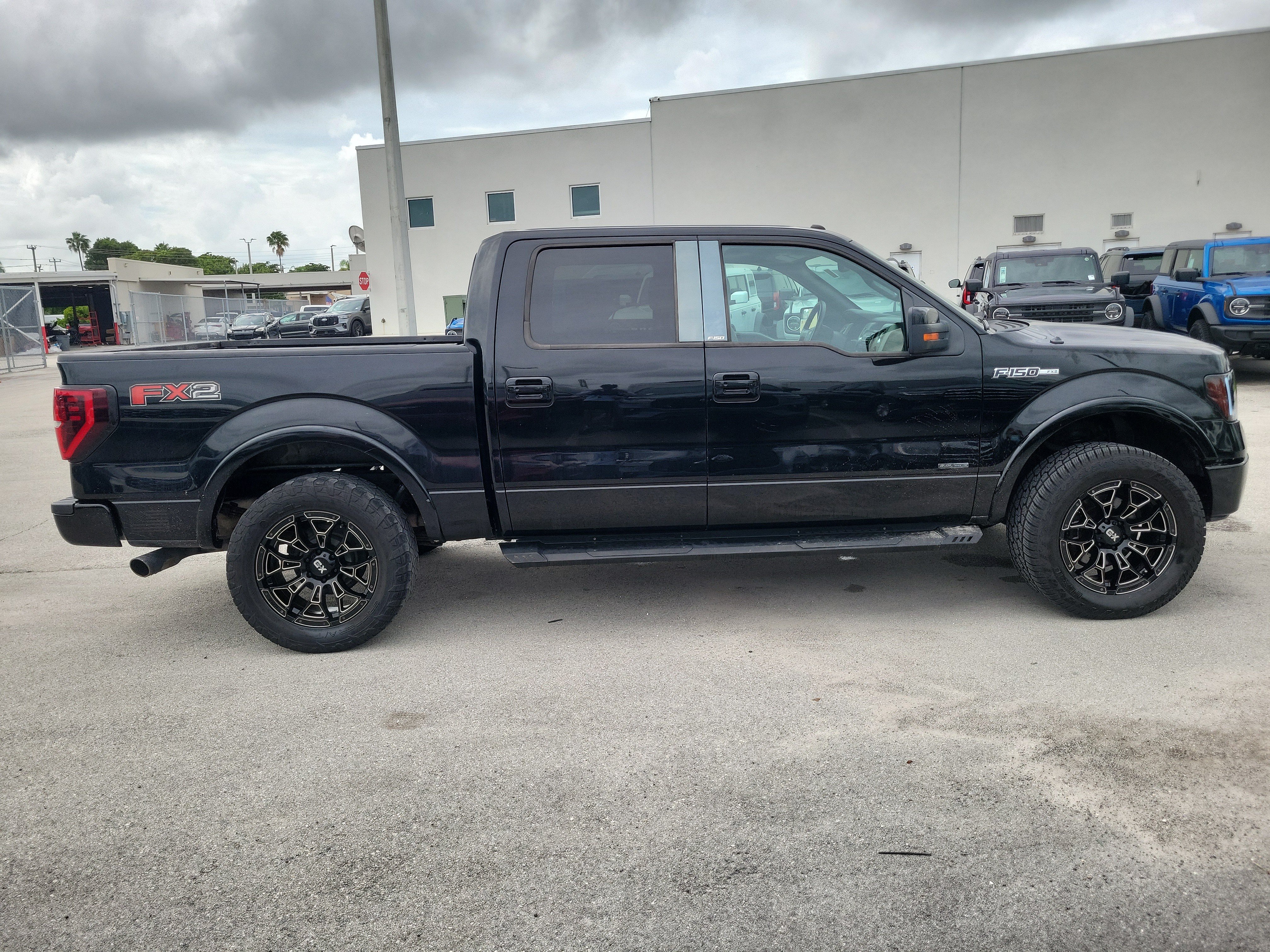 Used 2011 Ford F150 FX2 w/ FX Luxury Pkg RWD image 4