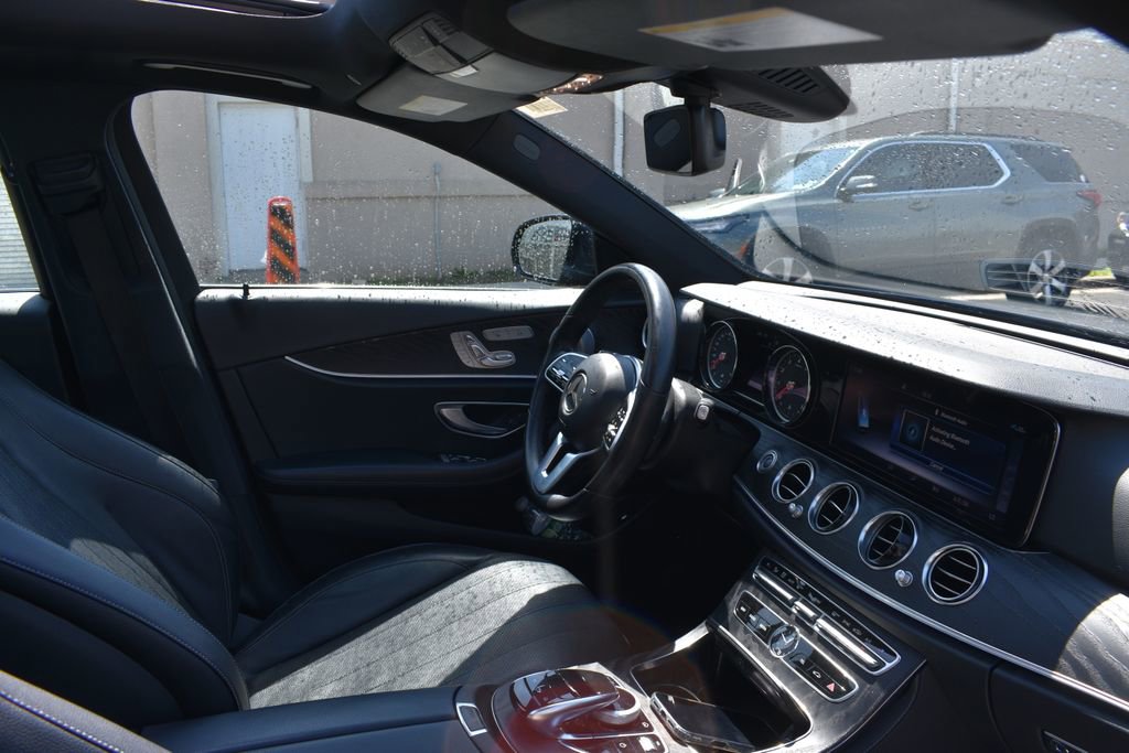 Used 2019 Mercedes-Benz E 300 4MATIC image 19