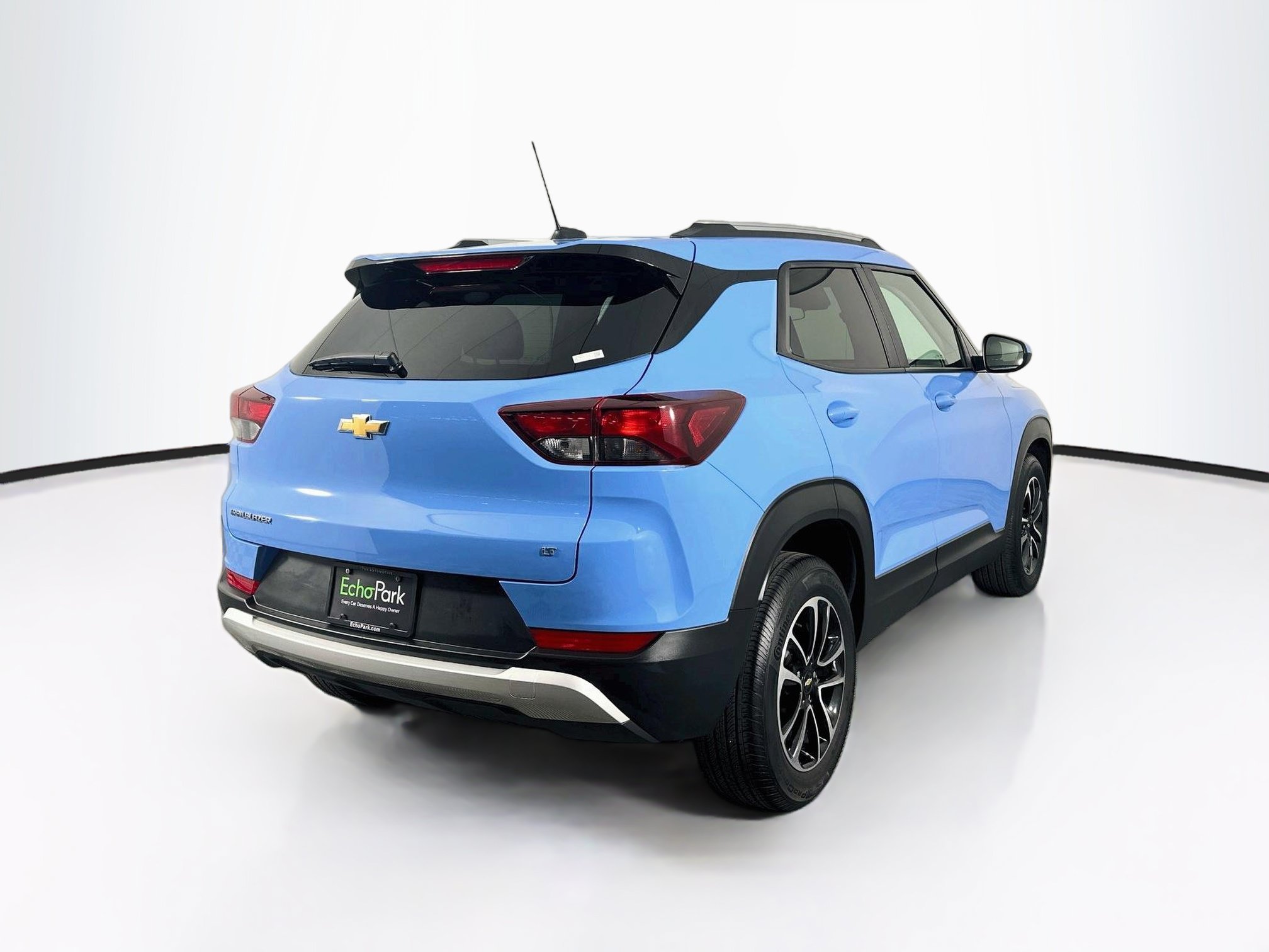 Used 2024 Chevrolet TrailBlazer LT FWD image 9