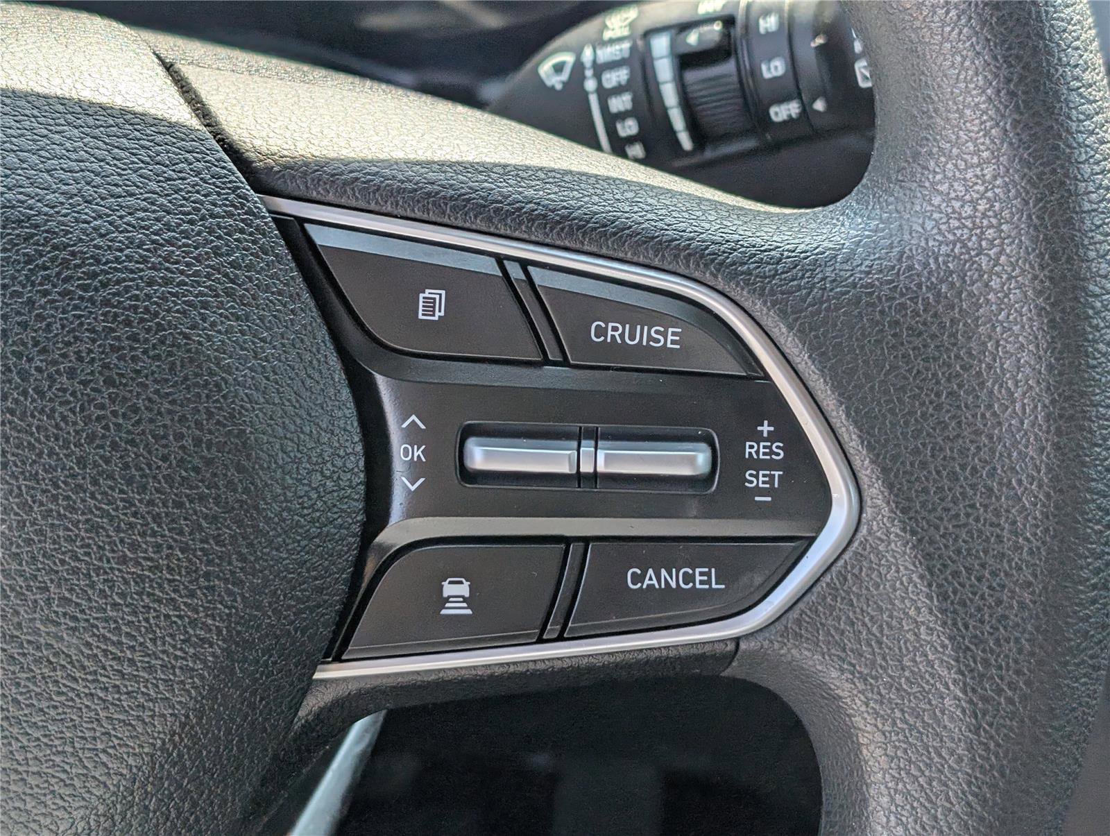 Used 2020 Hyundai Santa Fe SEL w/ Cargo Package AWD/4WD image 22