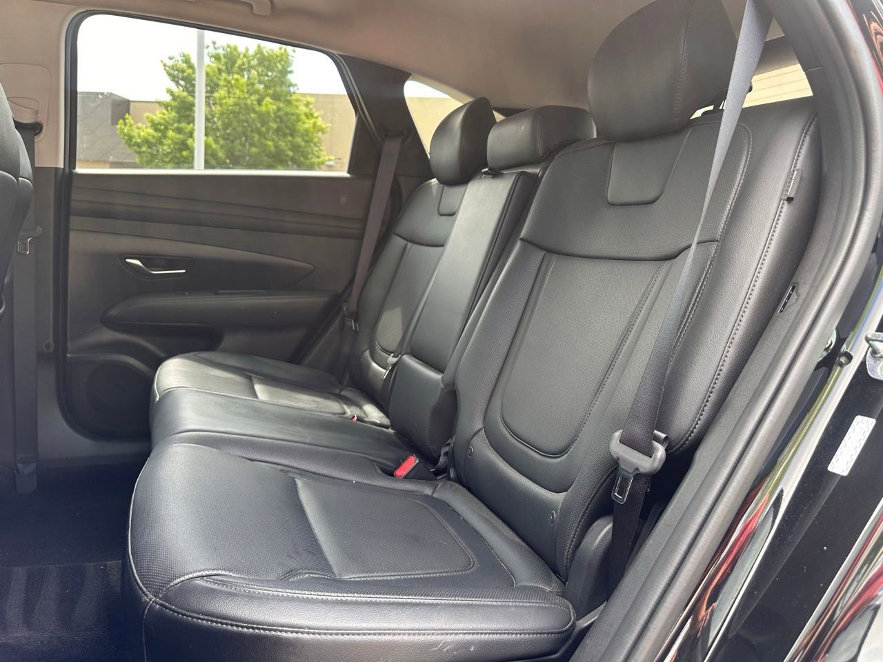 Used 2025 Hyundai Tucson SEL FWD image 19
