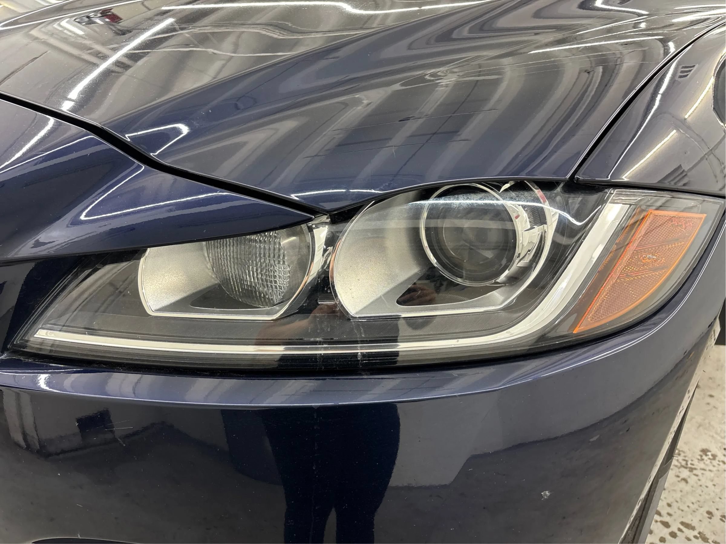 Used 2020 Jaguar F-PACE Premium AWD/4WD image 32