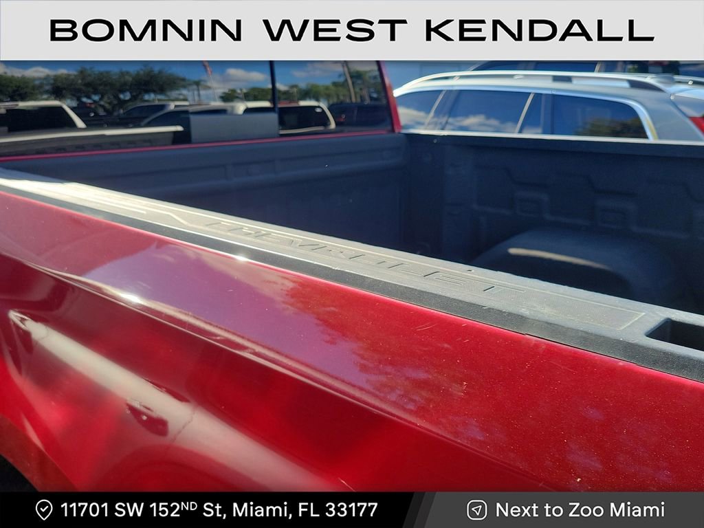 Used 2020 Chevrolet Silverado 1500 High Country w/ Technology Package image 4