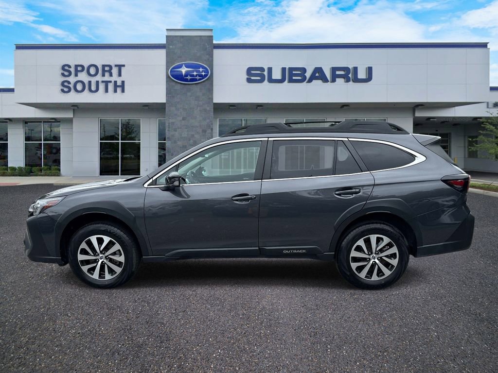 Used 2024 Subaru Outback Premium AWD/4WD image 7