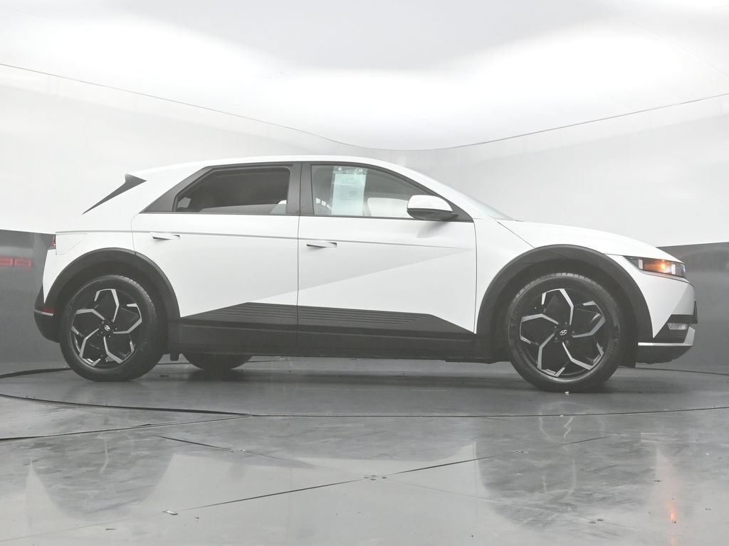 Used 2024 Hyundai Ioniq 5 SEL RWD image 48