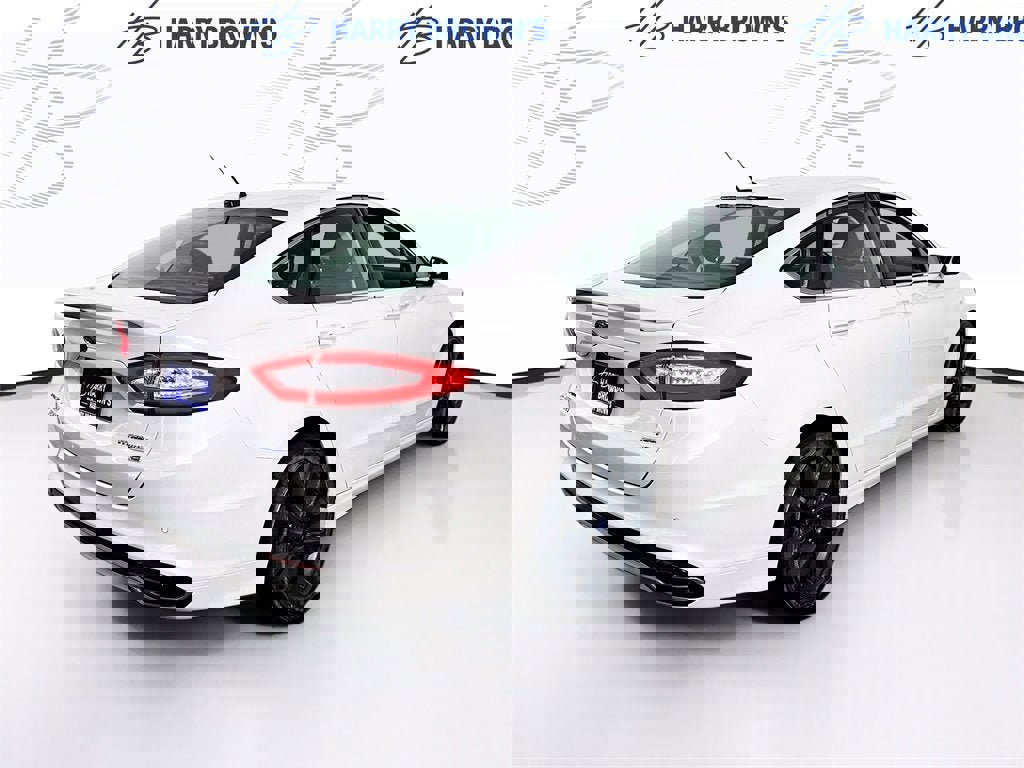 Used 2015 Ford Fusion Titanium image 31