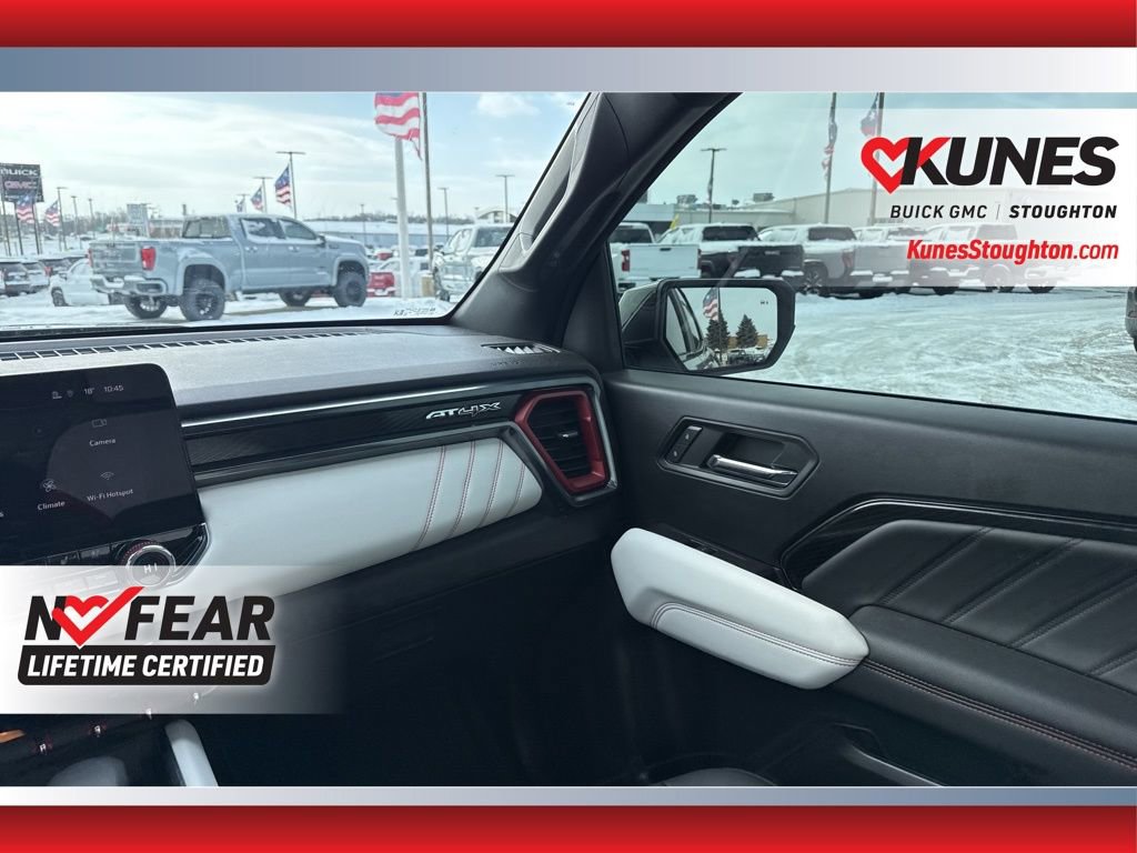 Used 2024 GMC Canyon AT4X image 44