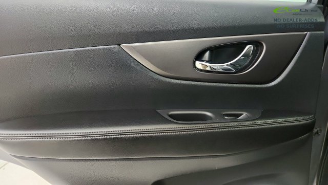 Used 2015 Nissan Rogue S FWD image 45