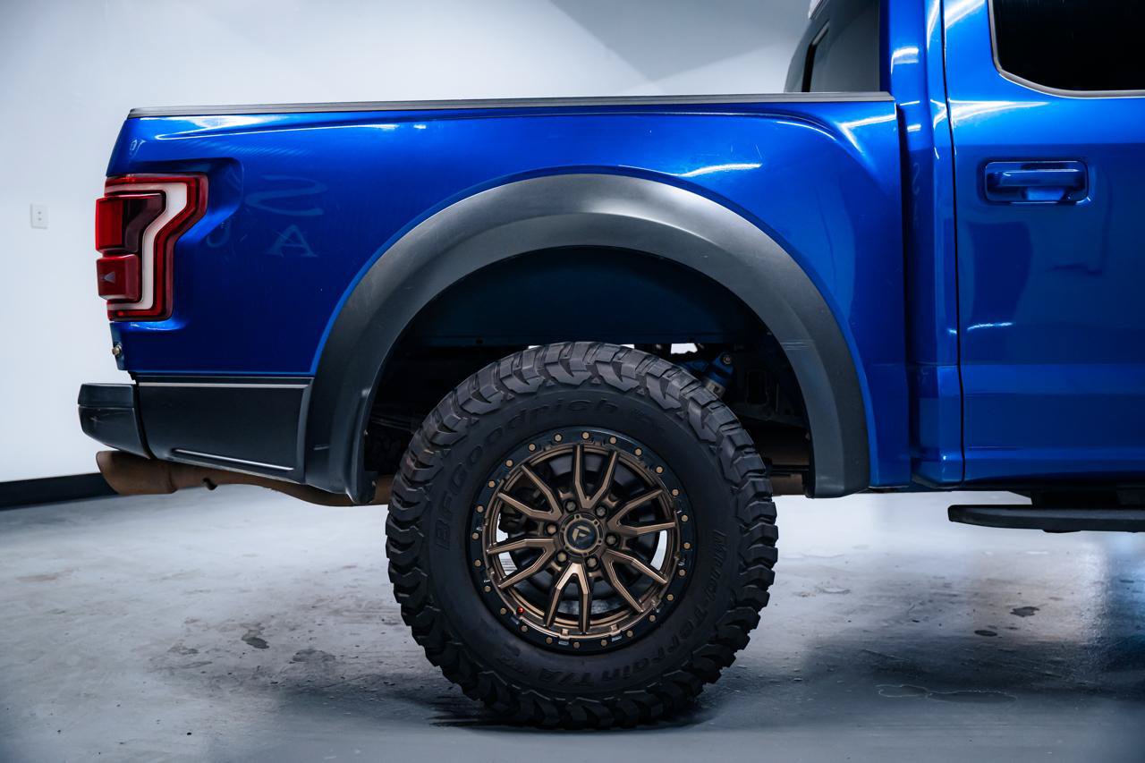 Used 2018 Ford F150 Raptor w/ Equipment Group 802A Luxury AWD/4WD image 11