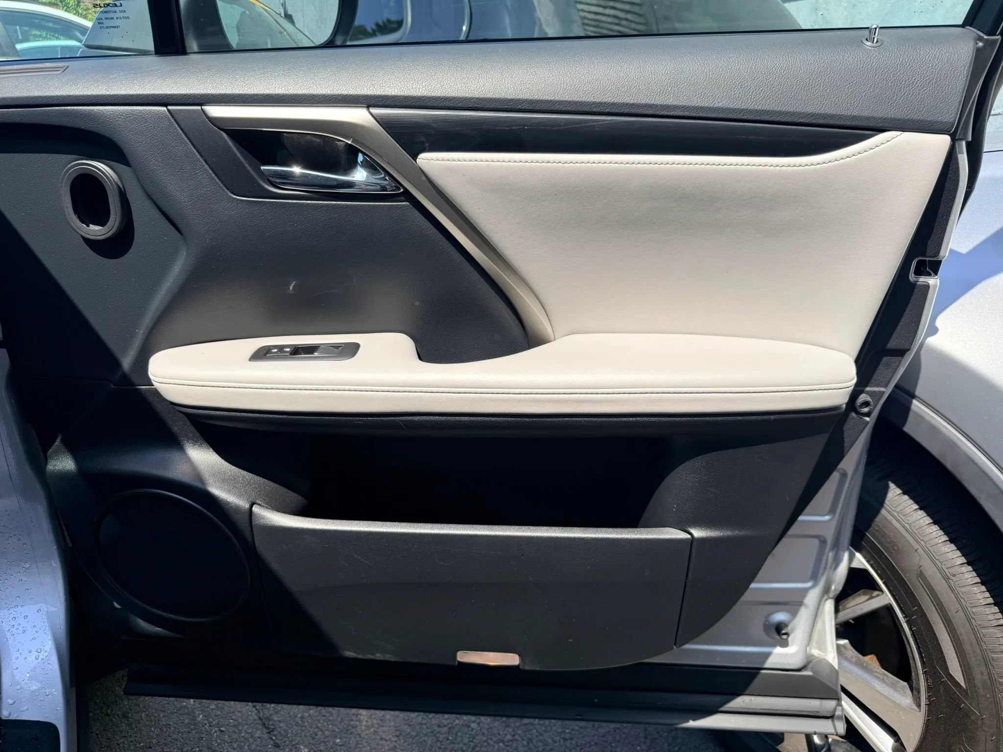 Used 2019 Lexus RX 350 AWD w/ Accessory Package image 24