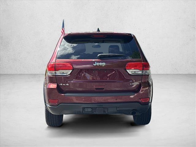 Used 2019 Jeep Grand Cherokee Laredo w/ 18" Wheel & 8.4" Radio Group AWD/4WD image 6