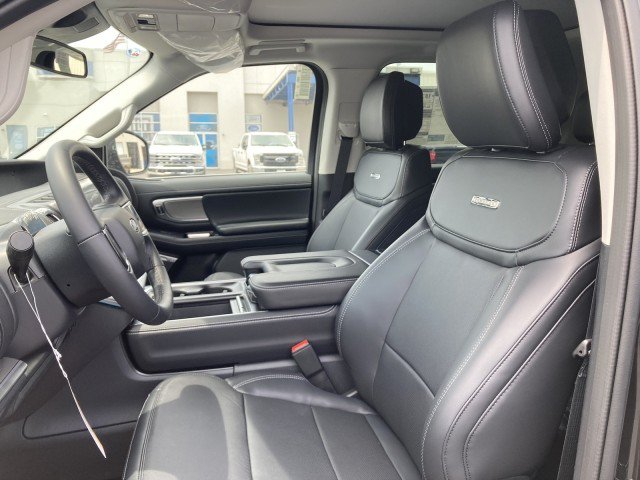 New 2026 Ford Expedition Max Platinum w/ Driver's Package AWD/4WD image 24