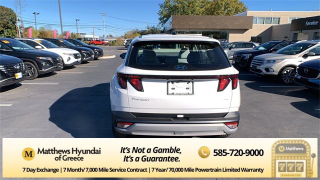 Certified 2025 Hyundai Tucson SE image 4