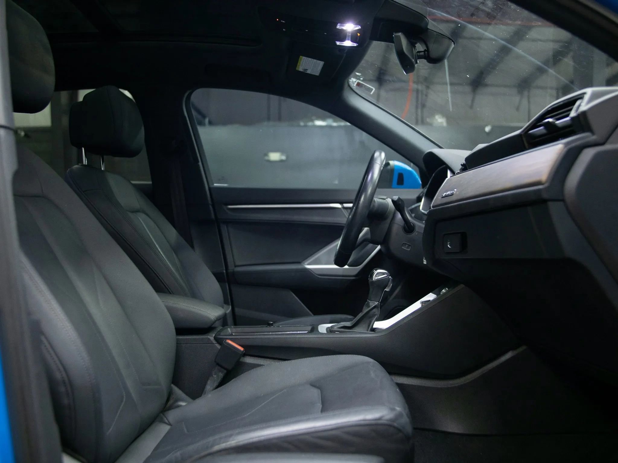 Used 2020 Audi Q3 2.0T Premium Plus w/ Premium Plus Package image 27